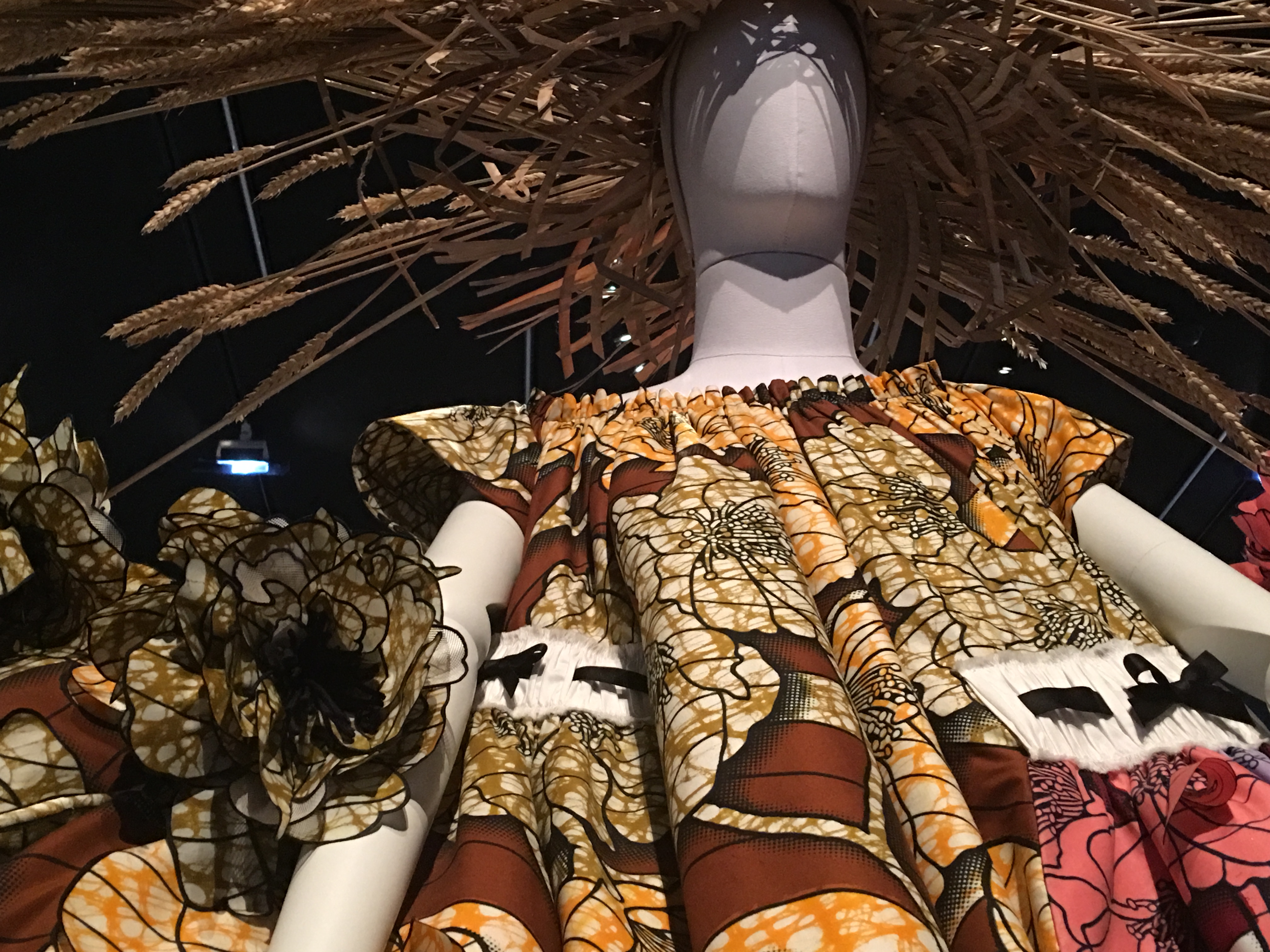 Viktor & Rolf: Fashion Artists 25 Years