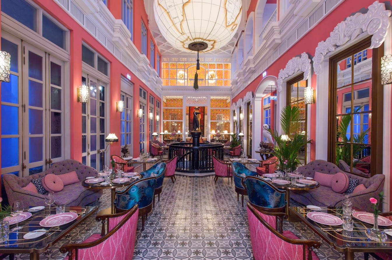 PINK PEARL AN ART DECO TREAT IN PHU QUOC