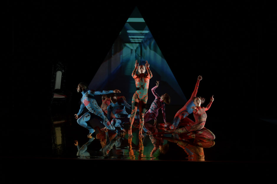 CHALLENGING CONSPIRACY WITH CONTEMPORARY DANCE