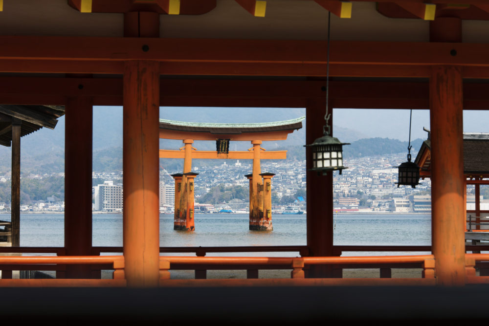 HIROSHIMA NEIGHBOURHOOD GUIDE