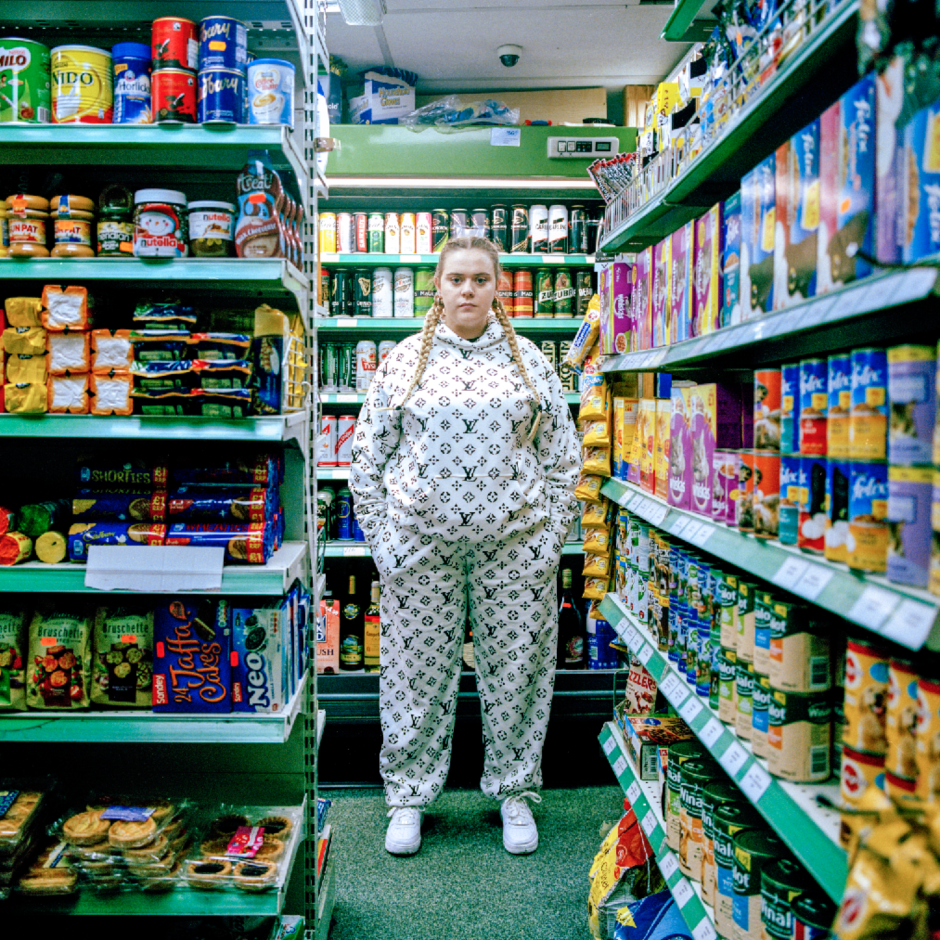 THE SOCIAL DOCUMENTARY FASHION PHOTOGRAPHY OF SERENA BROWN