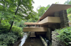 FALLINGWATER: AN ORGANIC ARCHITECTURAL WONDER