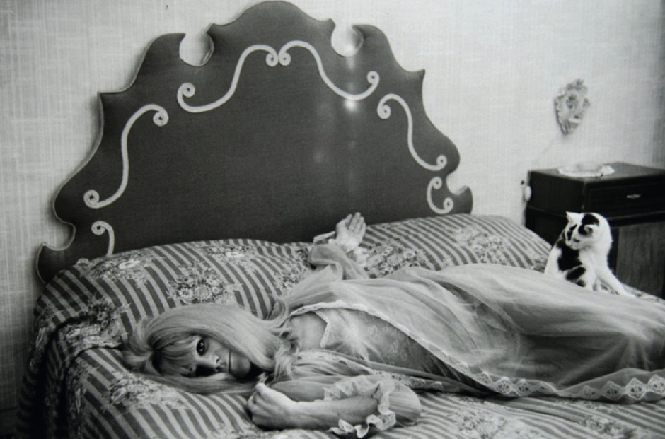 ISETTA CARMI: UNSEEN REALITIES OF ITALIAN LIFE