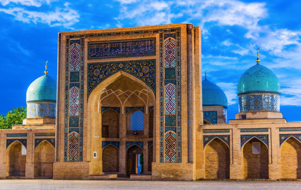 WHY VISIT UZBEKISTAN IN 2024? 