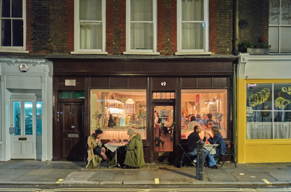 ENJOY 24 HOURS IN SOHO