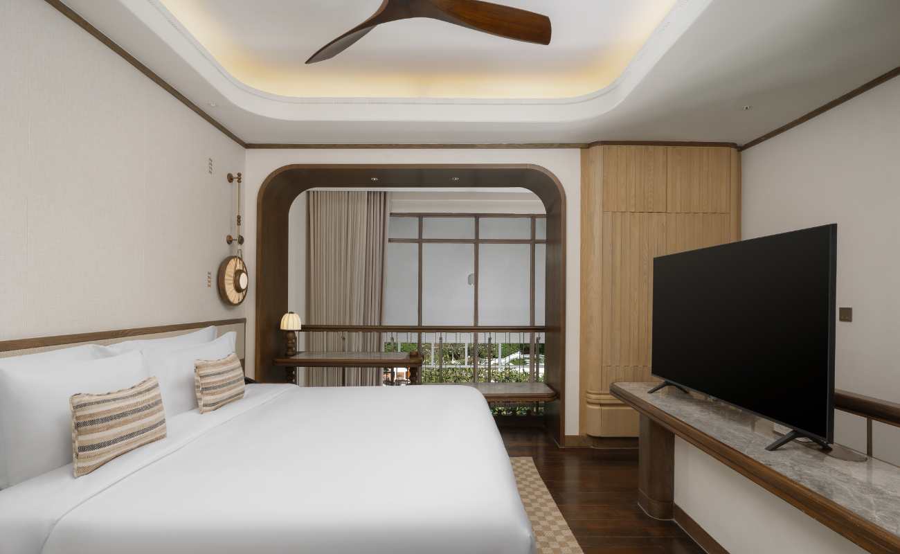 CENTARA GRAND HUA HIN REVIEW: THAILAND’S MOST BEAUTIFUL HERITAGE BEACH HOTEL