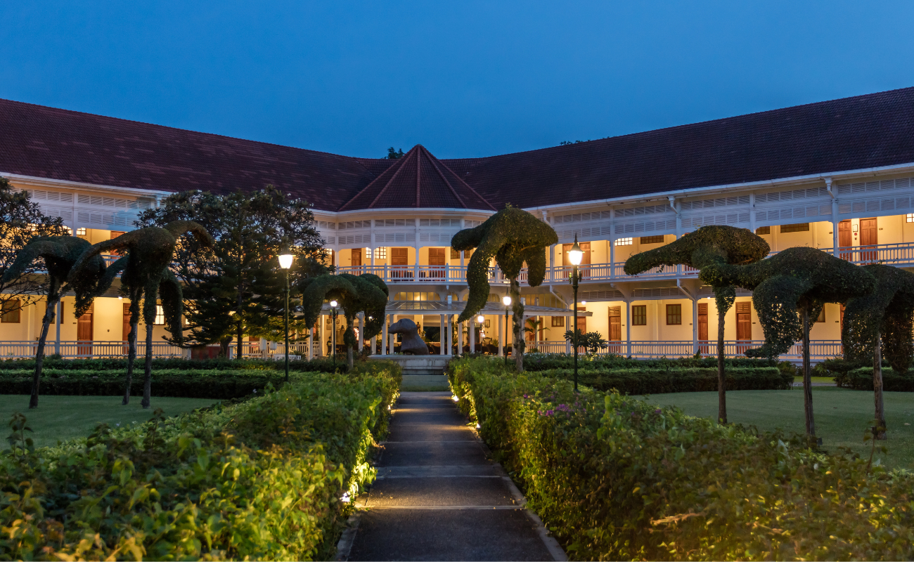 CENTARA GRAND HUA HIN REVIEW: THAILAND’S MOST BEAUTIFUL HERITAGE BEACH HOTEL