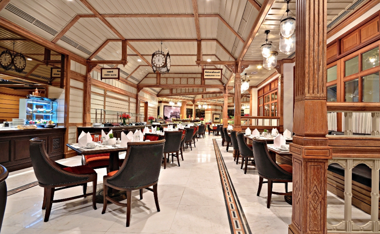CENTARA GRAND HUA HIN REVIEW: THAILAND’S MOST BEAUTIFUL HERITAGE BEACH HOTEL